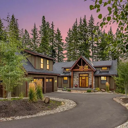 Elk Run Lodge